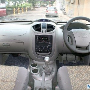 Mahindra Quanto dashboard