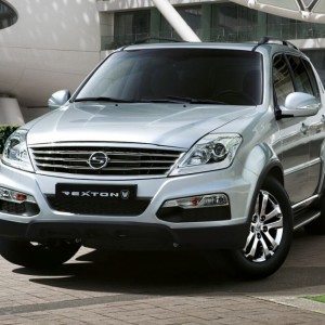 Rexton front