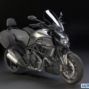 Ducati Diavel Strada