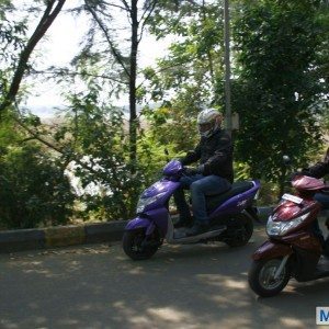 Honda Dio vs Yamaha Ray