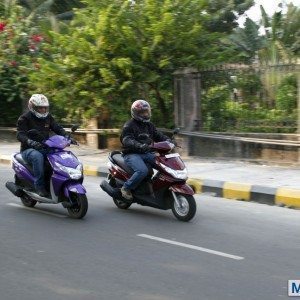 Honda Dio vs Yamaha Ray