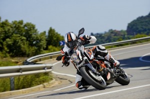 KTM 390 Duke (4)