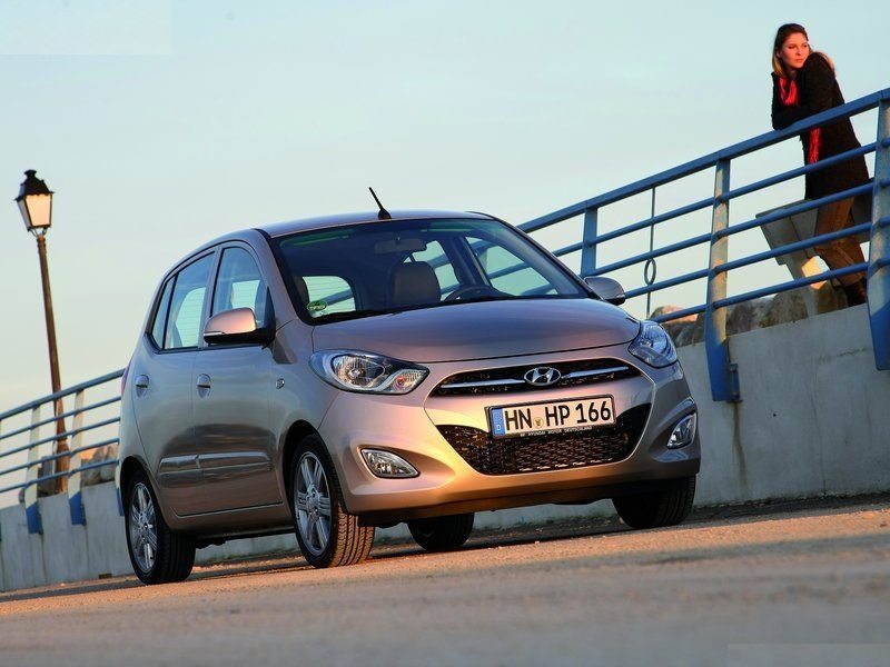 2014 Hyundai i10 compact sedan