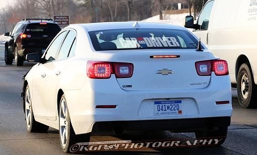 2014-chevrolet-malibu-pics-3