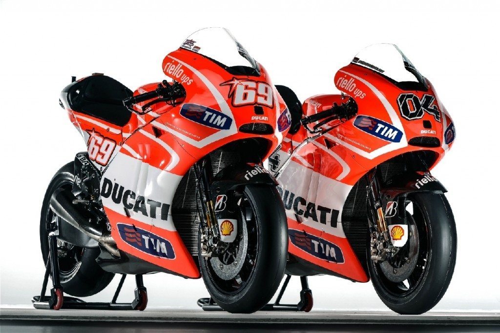 Ducati Desmosedici GP13 MotoGP Bike (14)