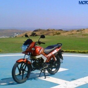 Mahindra Centuro