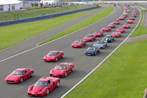 ferrari racing days