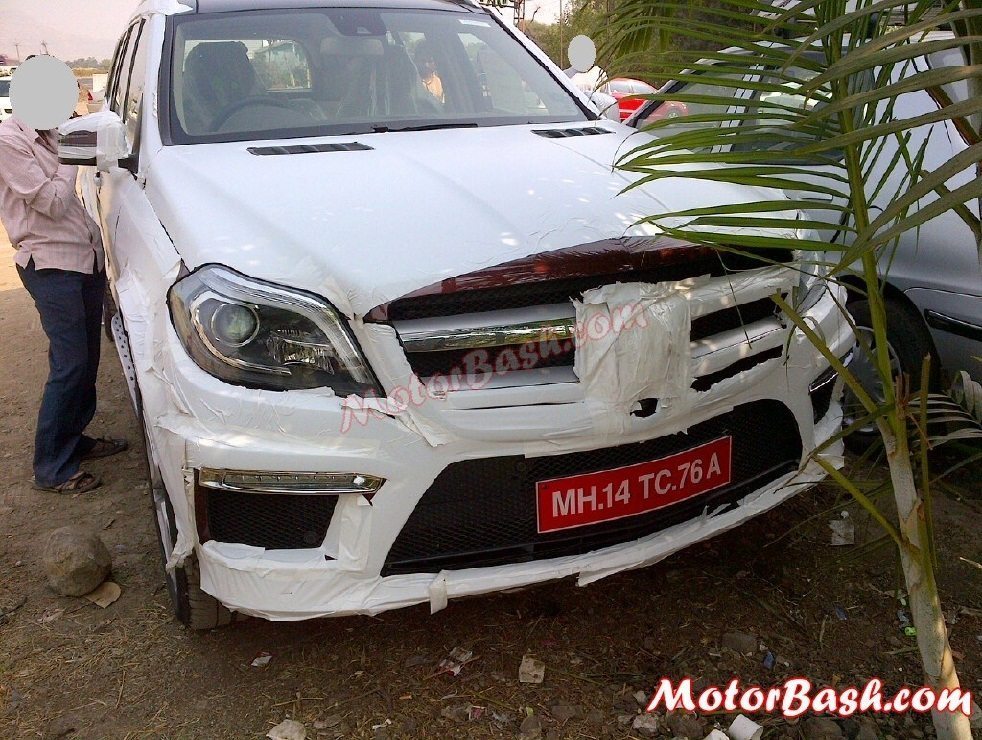 2013-Mercedes-GL-350-India-1