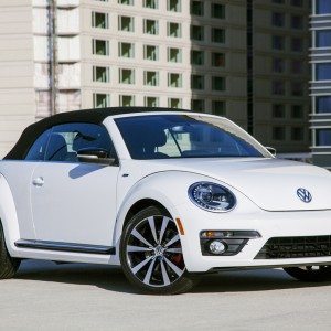 volkswagen beetle r line