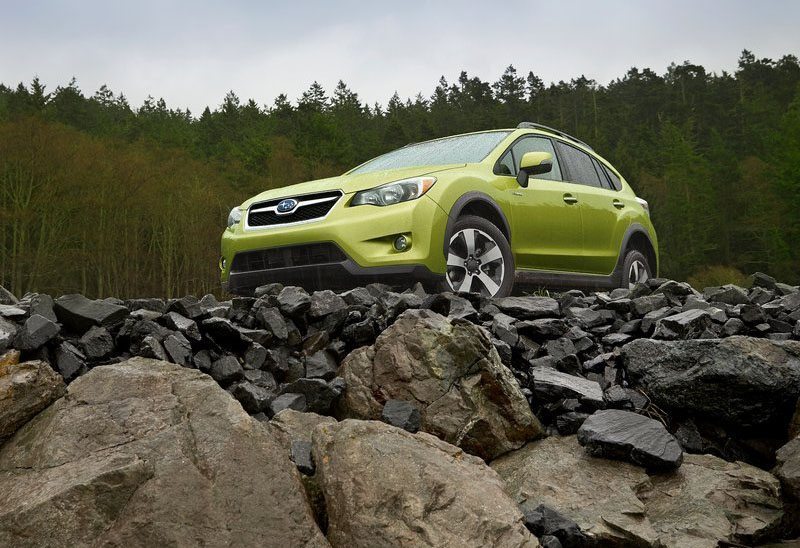 2014-Subaru-XV_Crosstrek_Hybrid_1