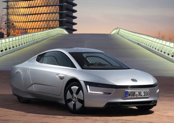 2014 Volkswagen XL1 Super Efficient Vehicle 1