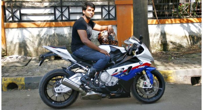 bmw bike 1000rr price