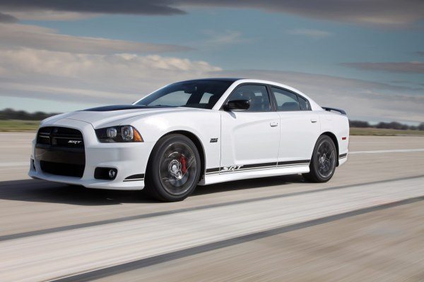 Dodge-Charger-SRT8-392-pics-1