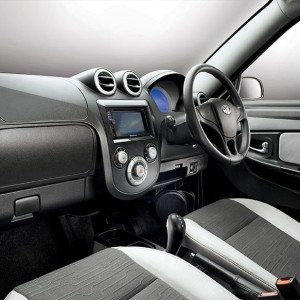 Mahindra Reva EO India interior and exterior