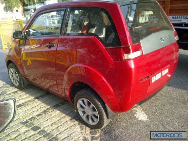 Mahindra Reva e2o India launch (4)