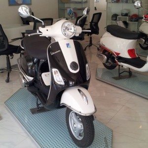 Two tone Vespa LX  Scooter