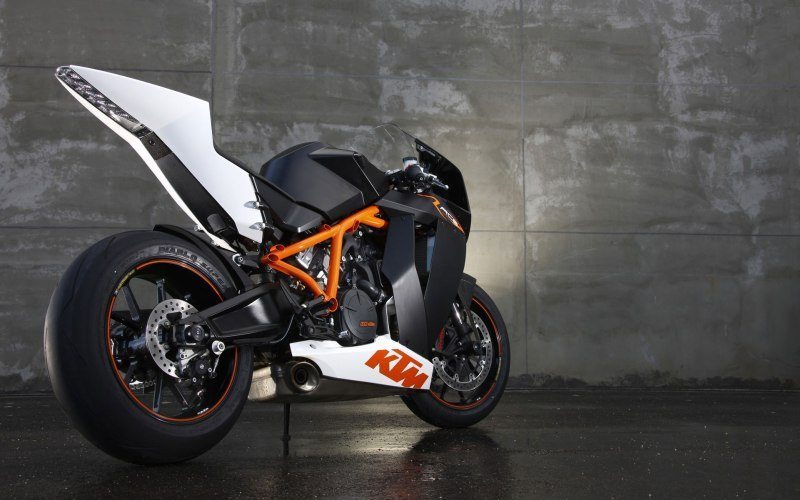 ktm_1190_rc8_r_India