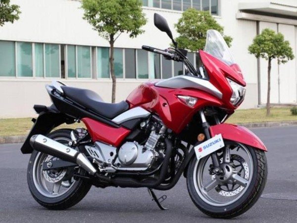 2013-suzuki-inazuma-GW250S