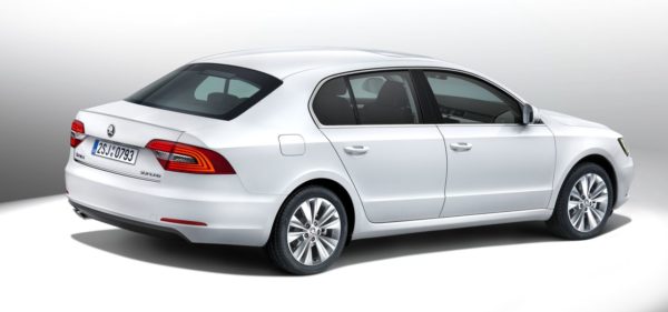 2014 Skoda Superb Facelift 3