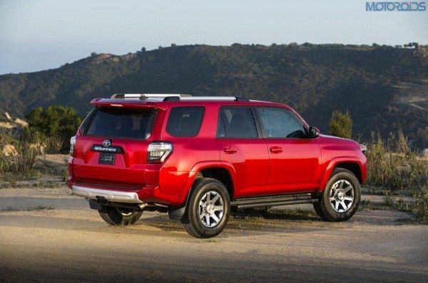 2014-Toyota-4Runner-2