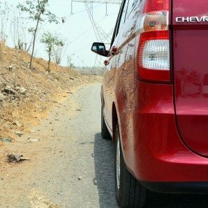Chevrolet Enjoy Review