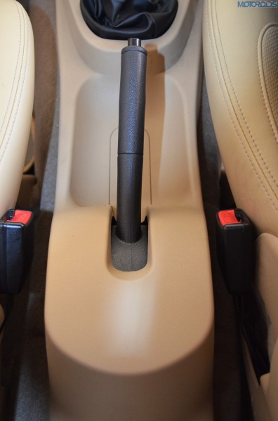 Chevrolet thinks front passengers of Enjoy don't need an armrest