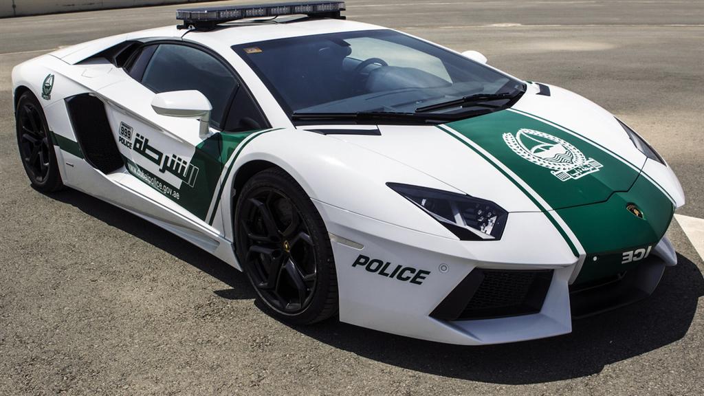 Dubai Police Lamborghini Aventador