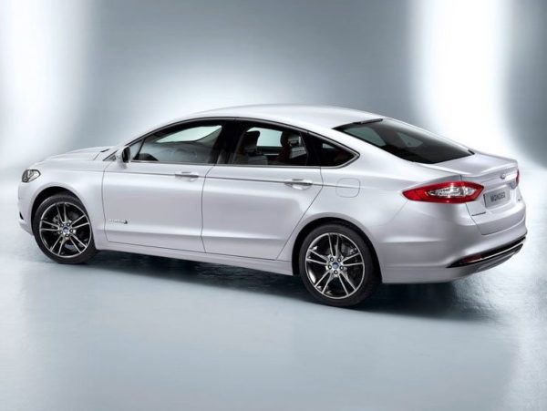 Ford-Mondeo-China-2