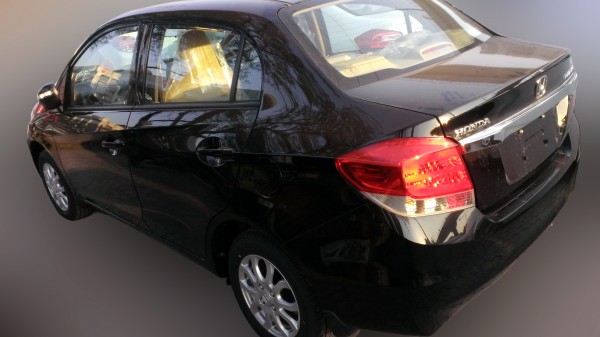 Honda-Amaze-diesel 2