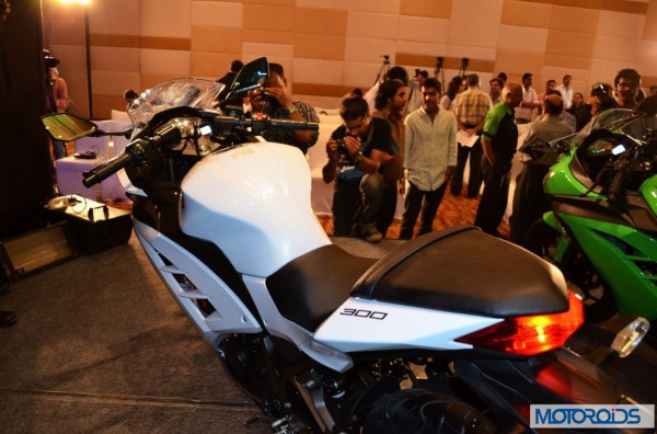 Kawasaki Ninja 300 India (27)