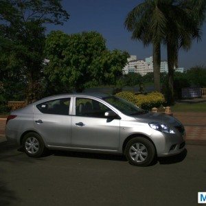 Nissan Sunny Xtronic CVT