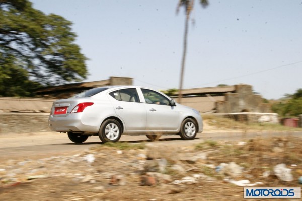 Nissan Sunny Xtronic CVT (58)