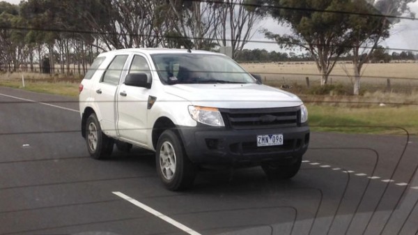 2015-Ford-Endeavour-Everest-launch-2