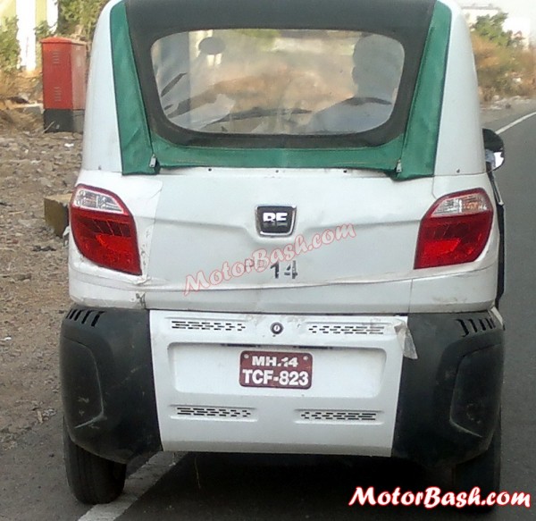 Bajaj-RE60-Quadricycle-3