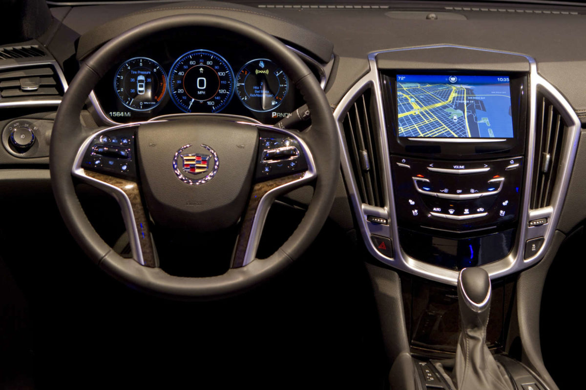 Cadillac unveils CUE