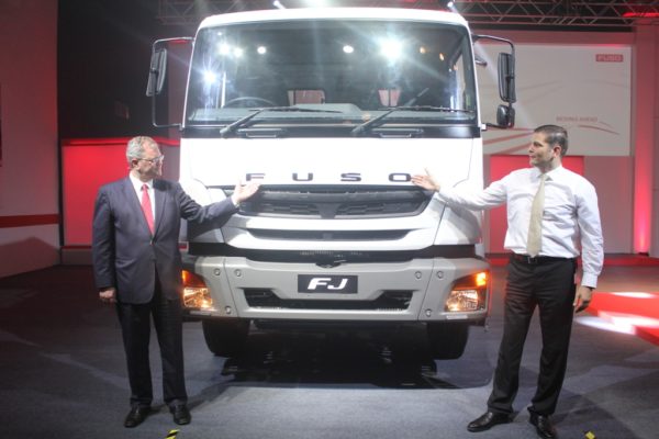 Daimler-FUSO-trucks-1