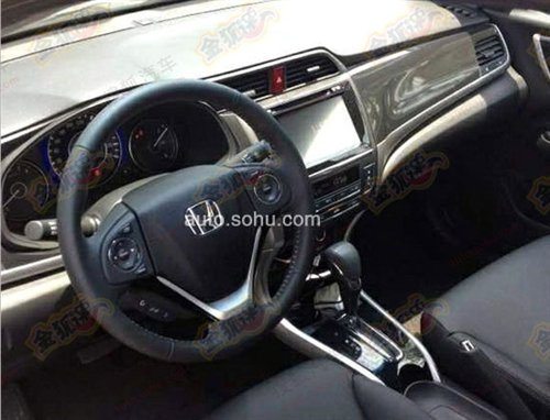 Honda Crider interior pics