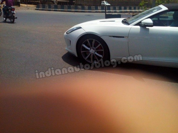 Jaguar-F-Type-India-launch-pics-4