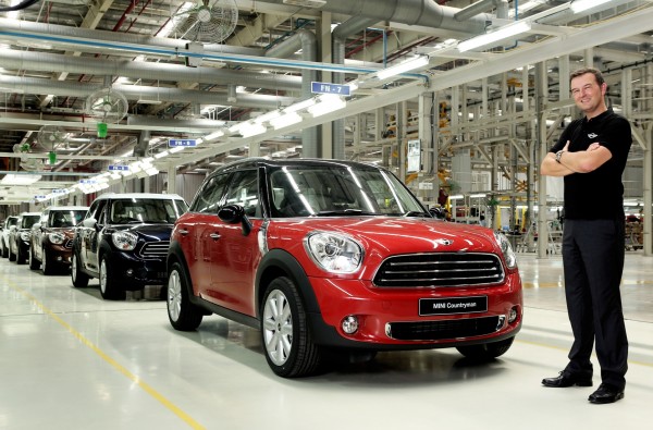 Mr. Robert Frittrang, MD, BMW Plant Chennai with the MINI Countryman