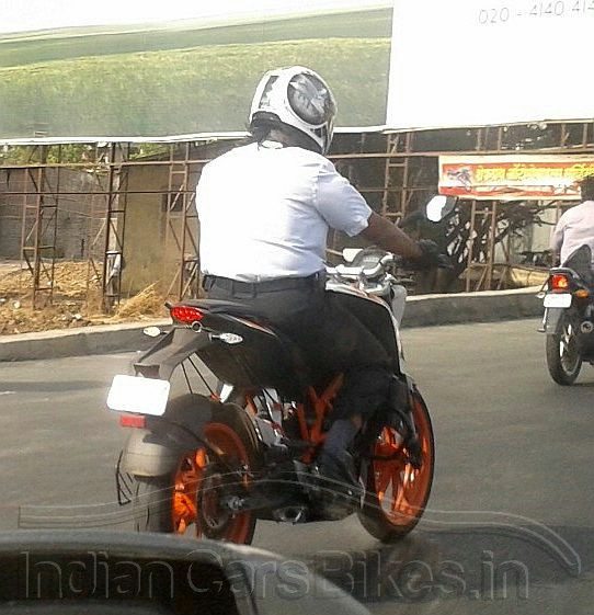 ktm-390-duke-india-launch-pics-1