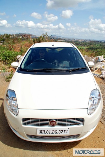 2013 Fiat Grande Punto 90HP review (14)