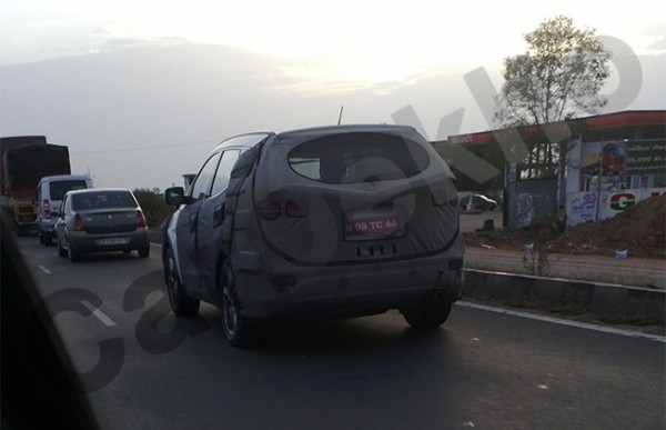 2013-Hyundai-Santa-Fe-India-launch-pics-3