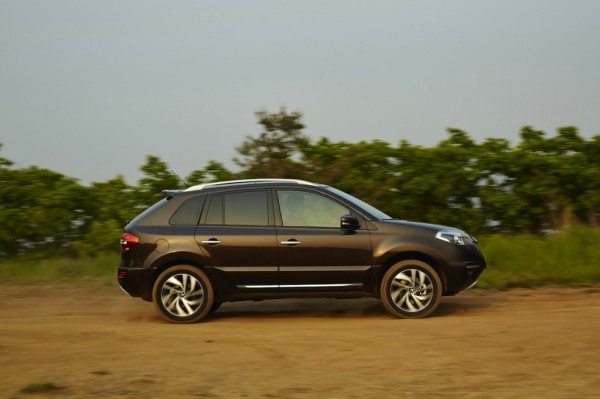 2013-Renault-Koleos-Pics-2