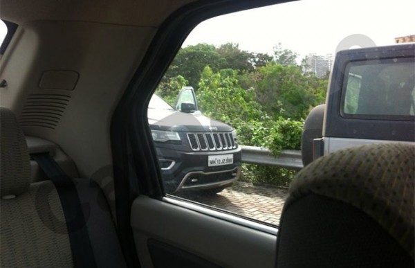 2014-Jeep-Grand-Cherokee-Wrangler-India-launch-3