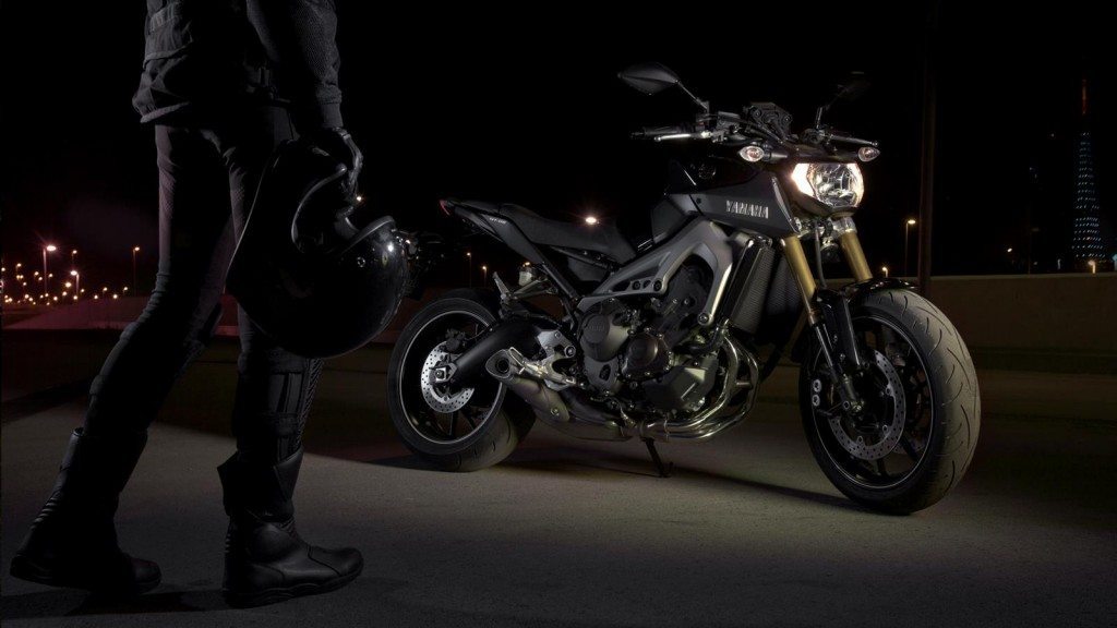 2014 Yamaha MT-09-3