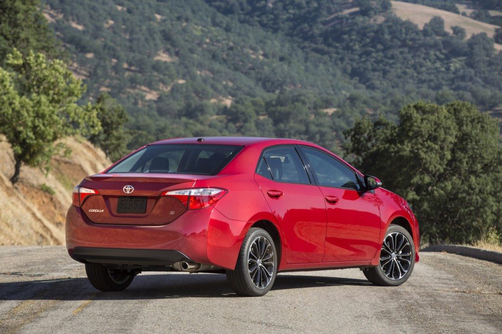2014-toyota-corolla-pics-8
