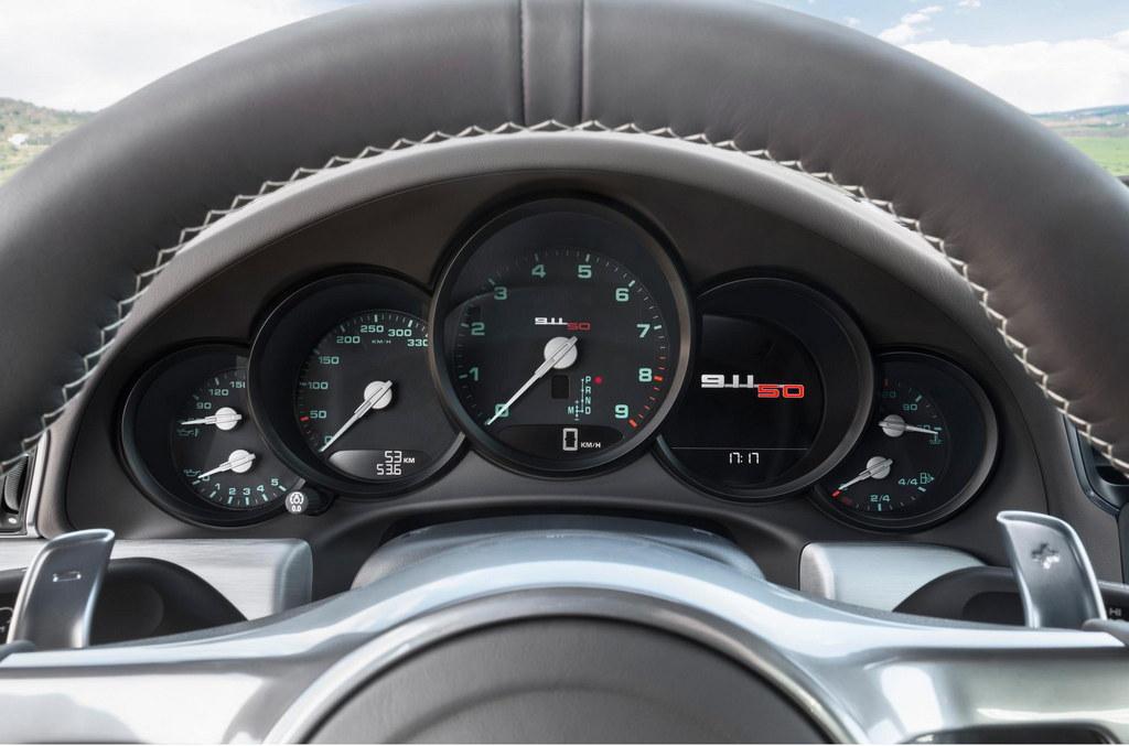 50th Annivesary Porsche 911 dashboard