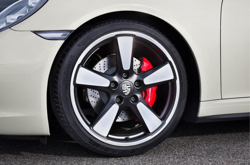 50th Annivesary Porsche 911 wheels