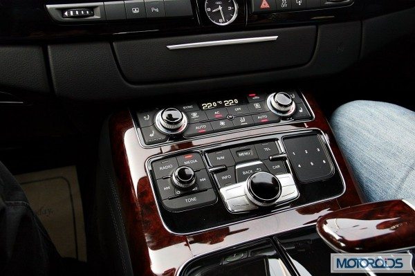 Audi A8L 4.2 TDI review India (161)