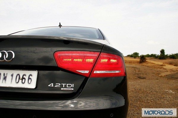 Audi A8L 4.2 TDI review India (41)